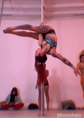 Screenshot_20251008_080456_Video Player.webp