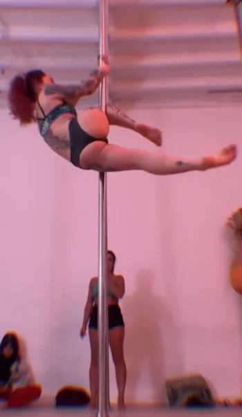 Screenshot_20251008_080520_Video Player.webp