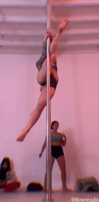 Screenshot_20251008_080548_Video Player.webp