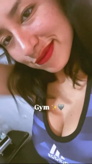 Screenshot_20251012_224504_Video Player.webp