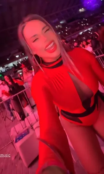 Screenshot_20251109_072600_Video Player.webp