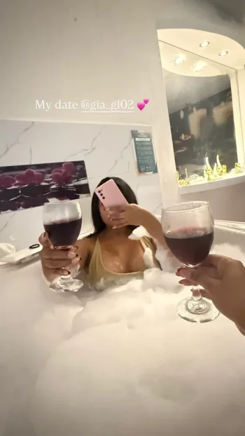 giane_galarreta_pame_veram_jacuzzi.webp giane_galarreta_pame_veram_jacuzzi.webp