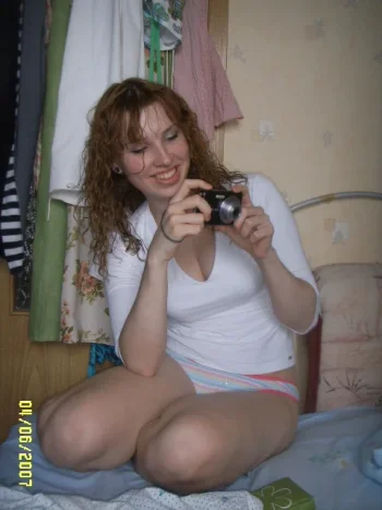 Sexy Amateur Poses, Sucks, and Fucks 150501052.webp