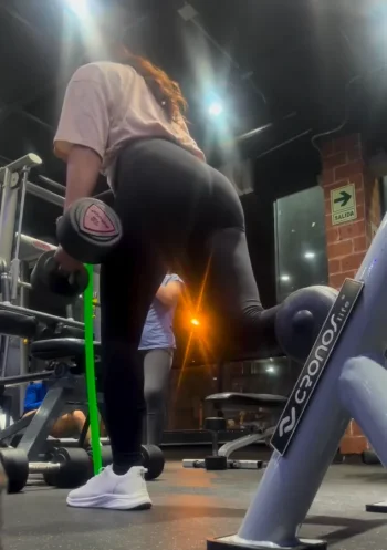 Screenshot_20251127_001337_Video Player.webp