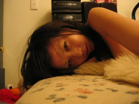 Asian Girlfriend Posing 150406165.webp