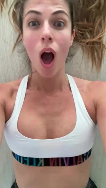 e9d912c6-232a-4e82-96bd-c89e689ff408 - frame at 0m0s.webp