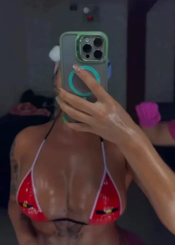 Screenshot_20251220_224413_Video Player.webp