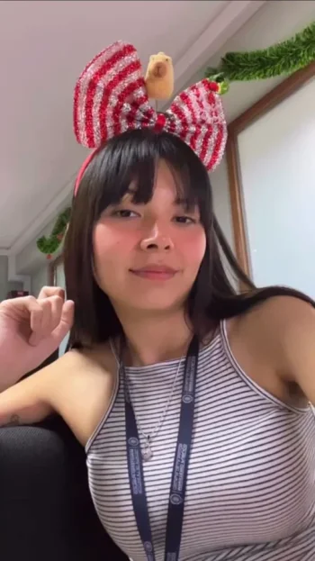 Screenshot_20251220_225209_Video Player.webp