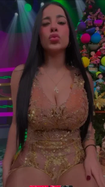 Screenshot_20251220_230813_Video Player.webp