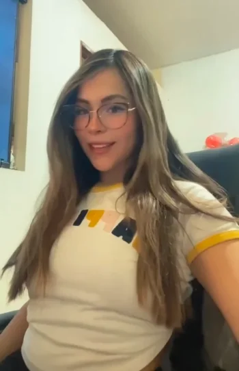 Screenshot_20251224_092936_Video Player.webp