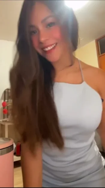 Screenshot_20251225_225422_Video Player.webp