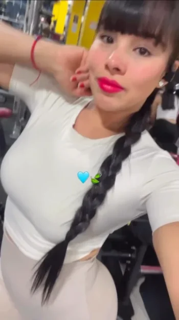 Screenshot_20251231_095047_Video Player.webp