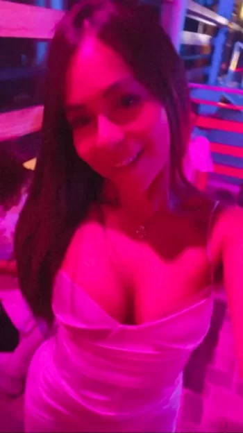 Screenshot_20260101_192056_Video Player.webp