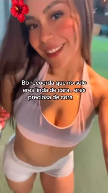 Screenshot_20260101_192335_Video Player.webp