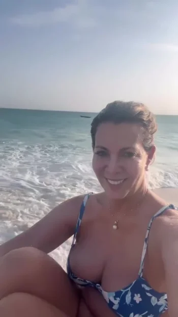 9651f440-0aa9-407c-a00c-5e819db75286 - frame at 0m8s.webp