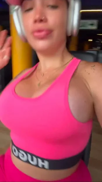 Screenshot_20260107_181627_Video Player.webp