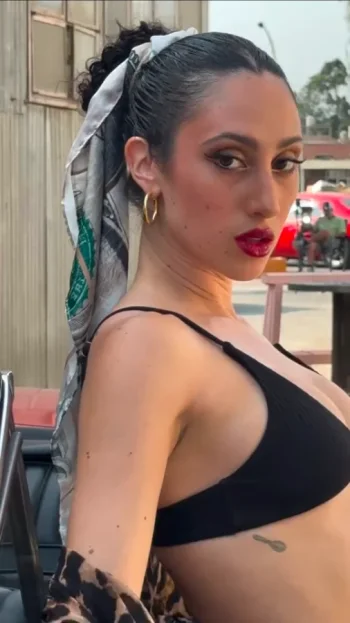 Screenshot_20260108_095734_Video Player.webp