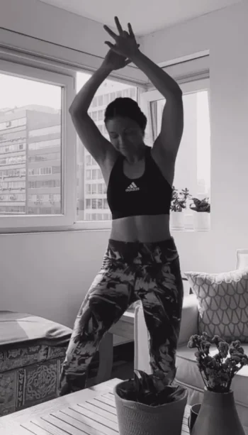 Screenshot_20260108_182204_Video Player.webp