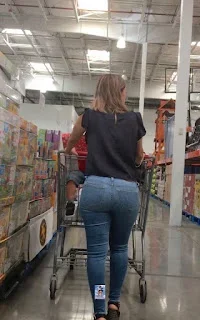 mujeres nalgonas (13).webp