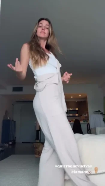 861ee6cd-b080-4ea7-9776-bcf810d7e62c - frame at 0m53s.webp