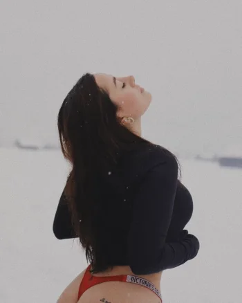 Day in the snow 🤍❄️Interesante hacer fotos después de 3 años, una gran experiencia.📸 @thepure...webp