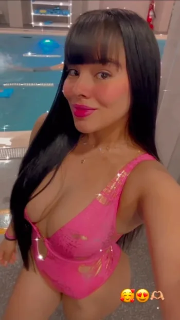 Screenshot_20260122_024527_Video Player.webp