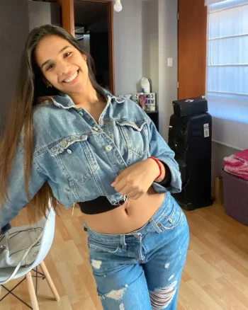 SaveClip.App_122149044_695707687716211_8274061515706948312_n (1).webp