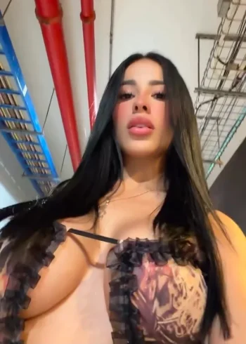 Screenshot_20260122_235958_Video Player.webp