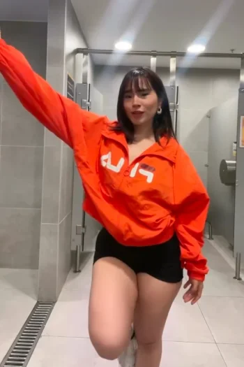 Screenshot_20260124_234204_Video Player.webp