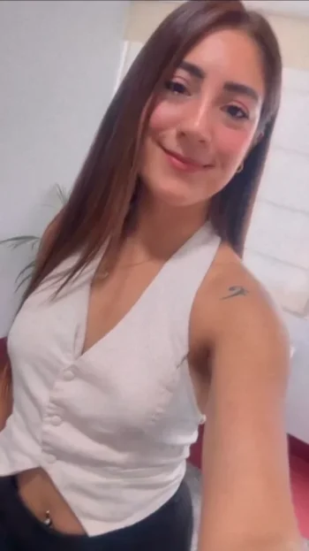 Screenshot_20260124_235918_Video Player.webp