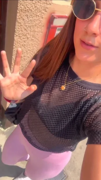 Screenshot_20260125_000301_Video Player.webp