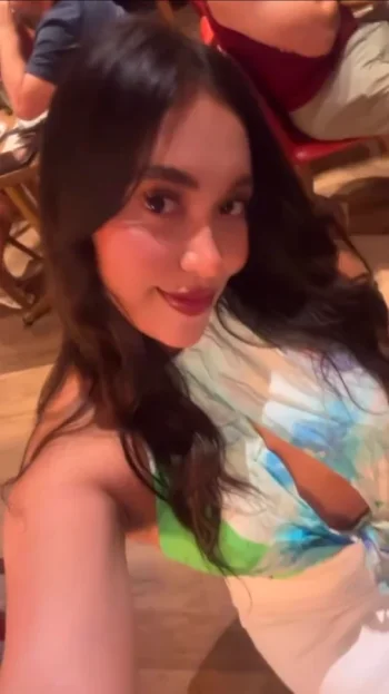 Screenshot_20260125_002120_Video Player.webp