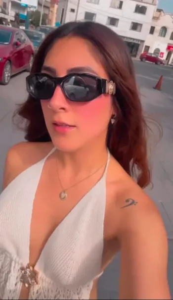 Screenshot_20260126_064507_Video Player.webp