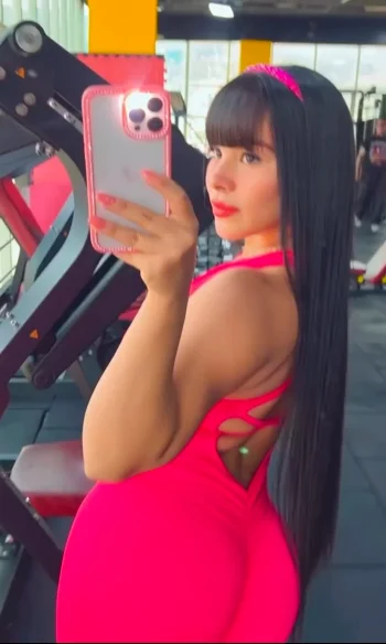 Screenshot_20260129_012038_Video Player.webp