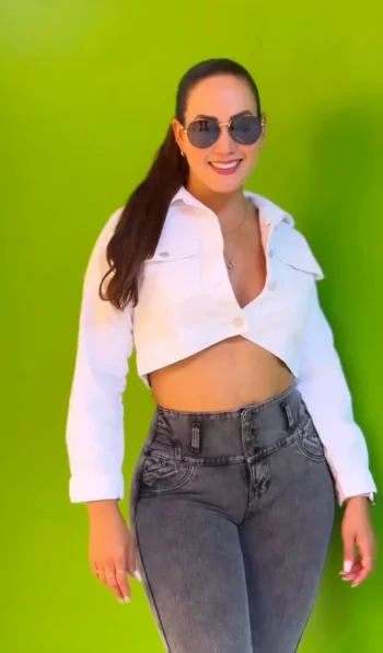 Screenshot_20260129_014548_Video Player.webp