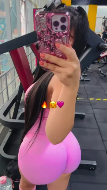 Screenshot_20260129_232443_Video Player.webp