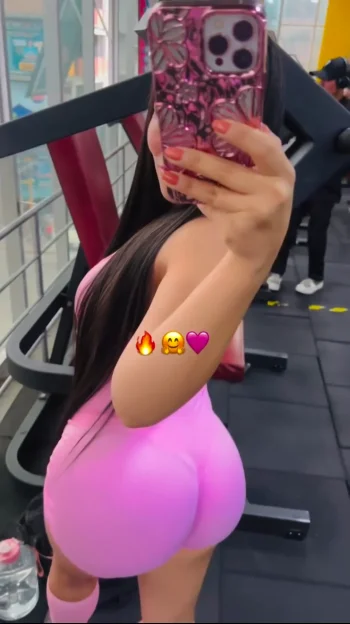 Screenshot_20260129_232458_Video Player.webp