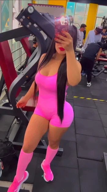 Screenshot_20260129_232639_Video Player.webp