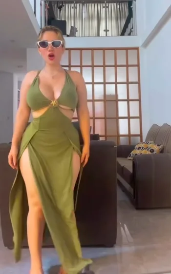 Screenshot_20260130_171927_Video Player.webp