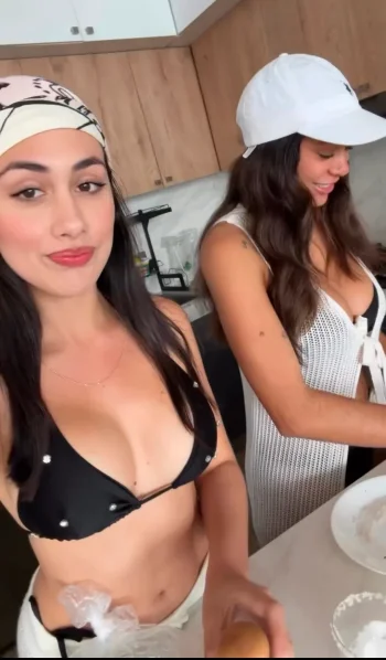 Screenshot_20260205_052209_Video Player.webp