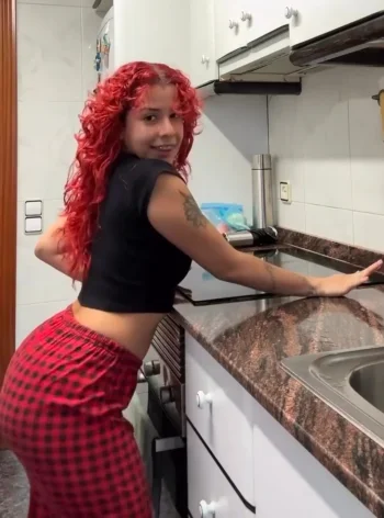 Screenshot_20260205_093026_Video Player.webp