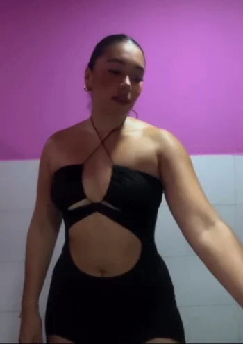 Screenshot_20260208_094155_Video Player.webp