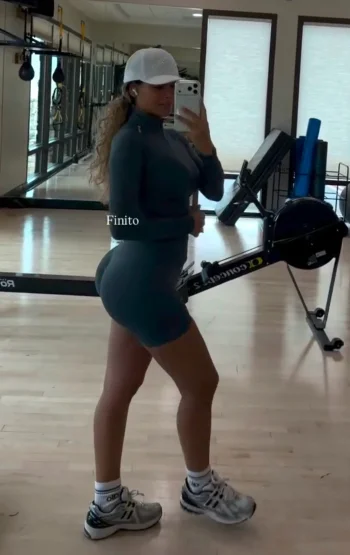 Screenshot_20260210_215932_Video Player.webp