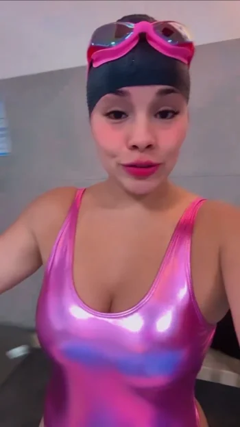 Screenshot_20260211_001250_Video Player.webp