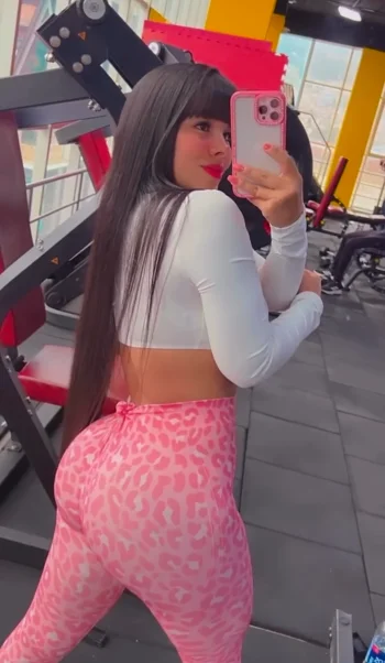 Screenshot_20260211_073054_Video Player.webp