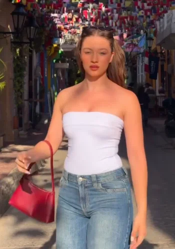 Screenshot_20260211_083126_Video Player.webp