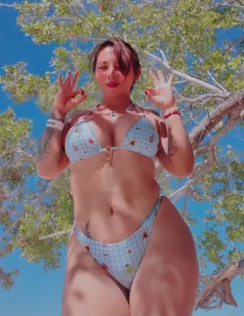 Screenshot_20260213_212949_Video Player.webp