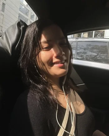 Sin un sol pero viva 🥹🤍. Gracias por todos sus mensajes de recuperación pronta!!! Un montón de.webp Sin un sol pero viva 🥹🤍. Gracias por todos sus mensajes de recuperación pronta!!! Un montón de.webp