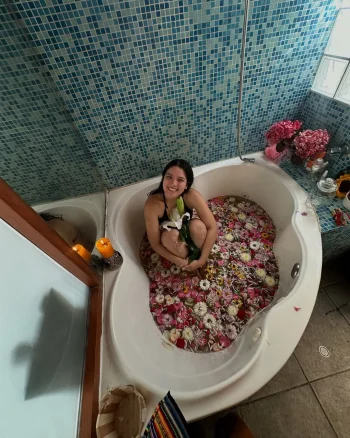 El acto de amor más grande hacia mí misma no fue irme de viaje, ni comprarme algo caro.Fue ha...webp El acto de amor más grande hacia mí misma no fue irme de viaje, ni comprarme algo caro.Fue ha...webp