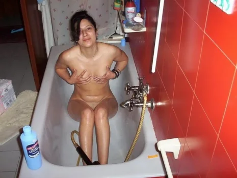 ItalianGal-0004 (2).webp